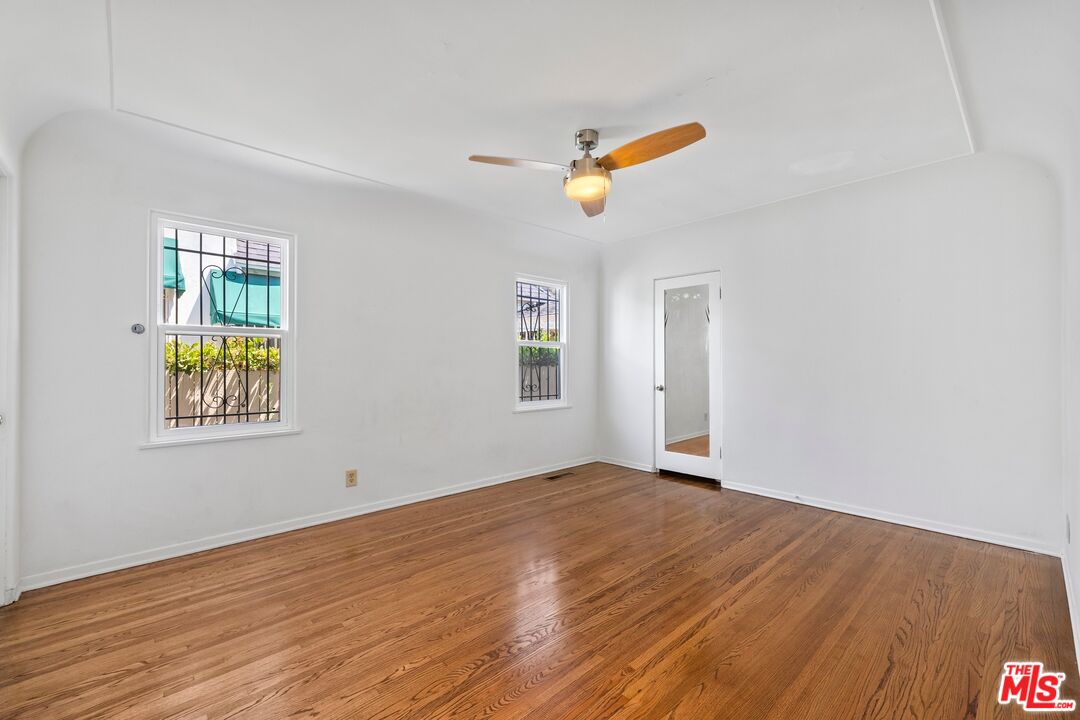 133 N Alta Vista Blvd