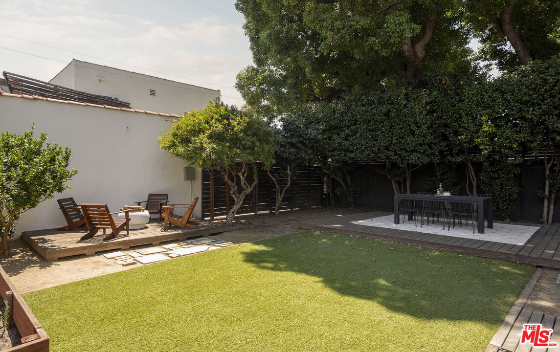3520 Somerset Dr
