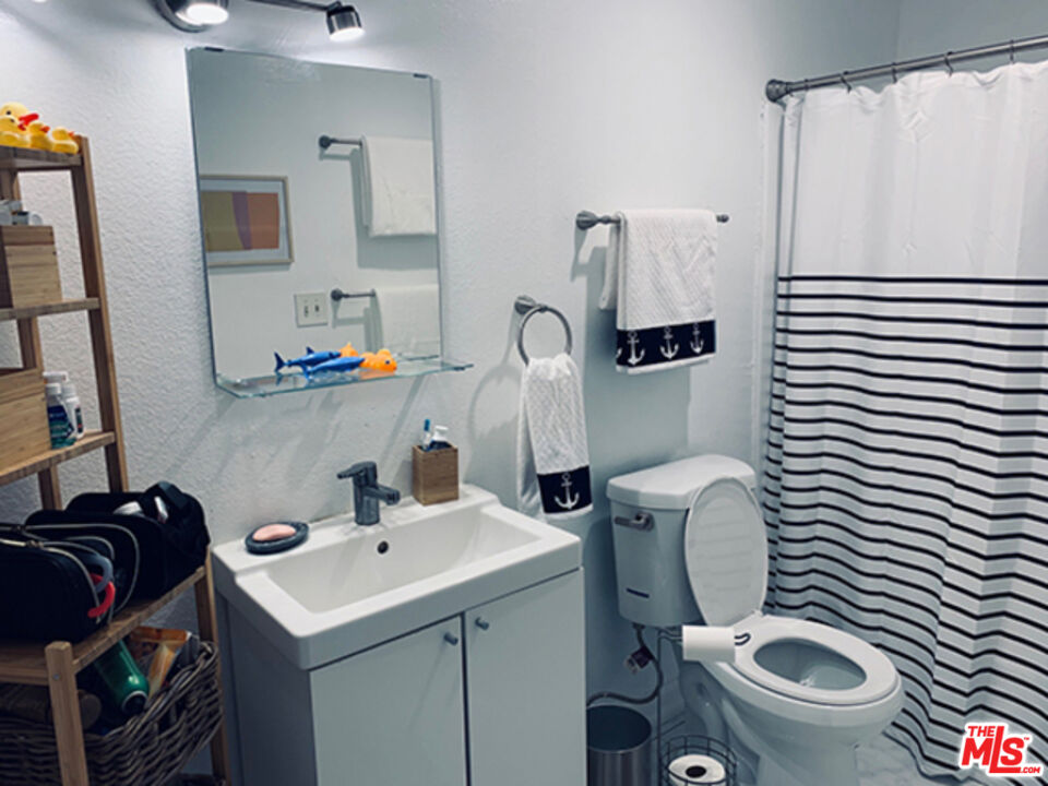 8163 REDLANDS ST Unit: 25