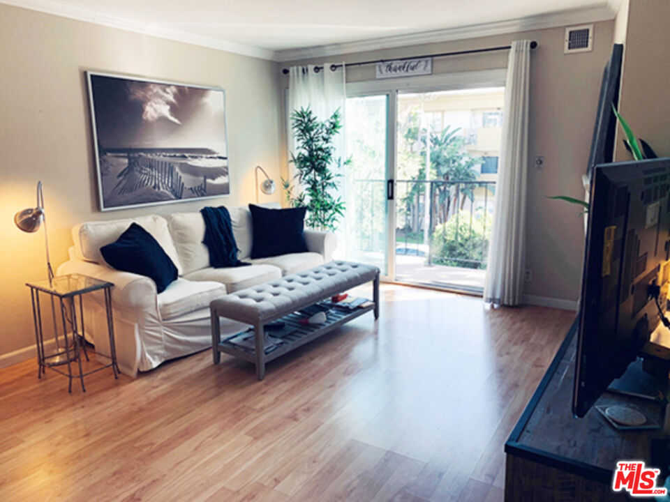 8163 REDLANDS ST Unit: 25