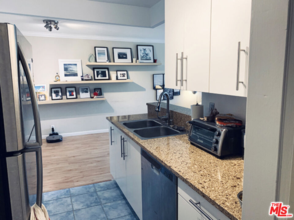 8163 REDLANDS ST Unit: 25