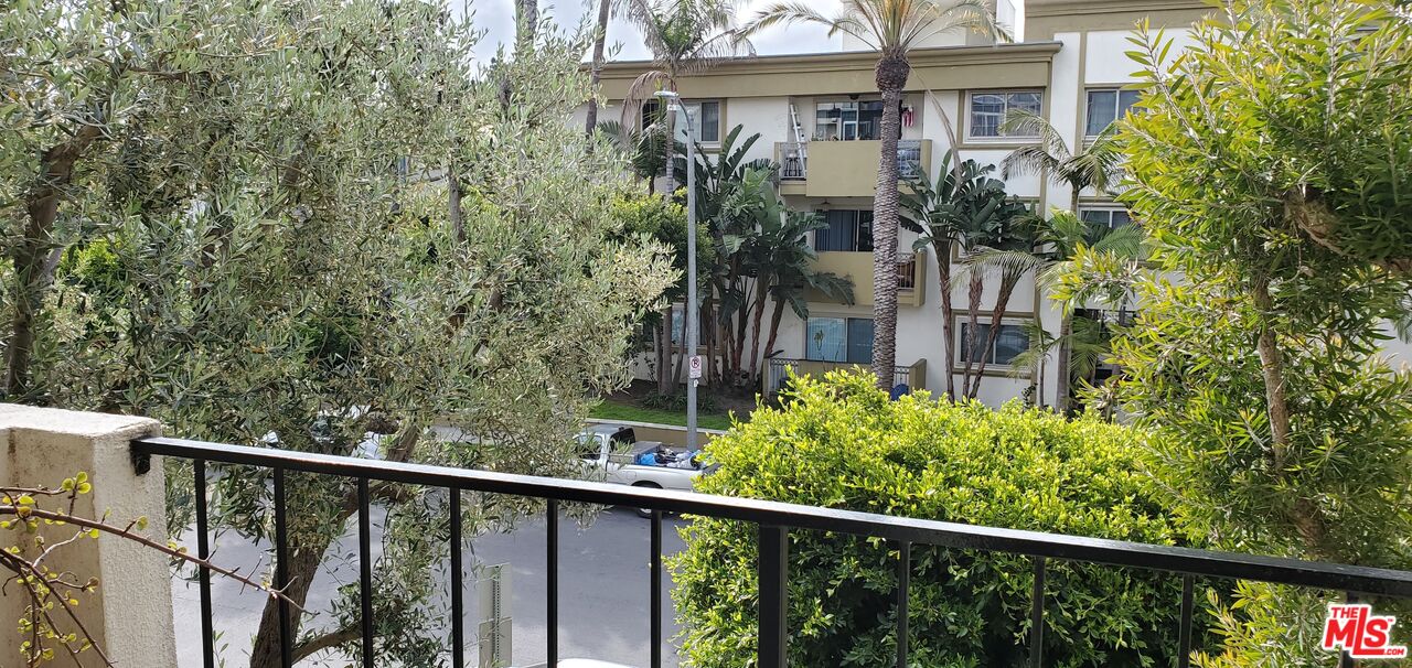 8163 REDLANDS ST Unit: 25