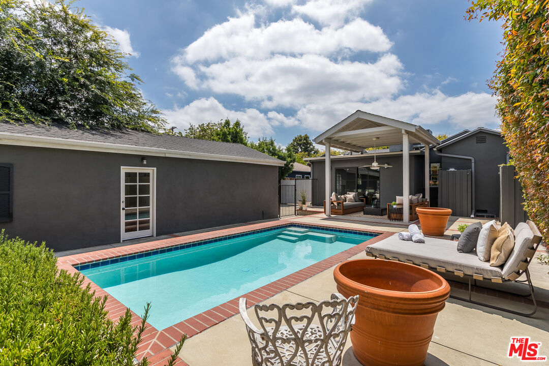 4440 Elmer Ave