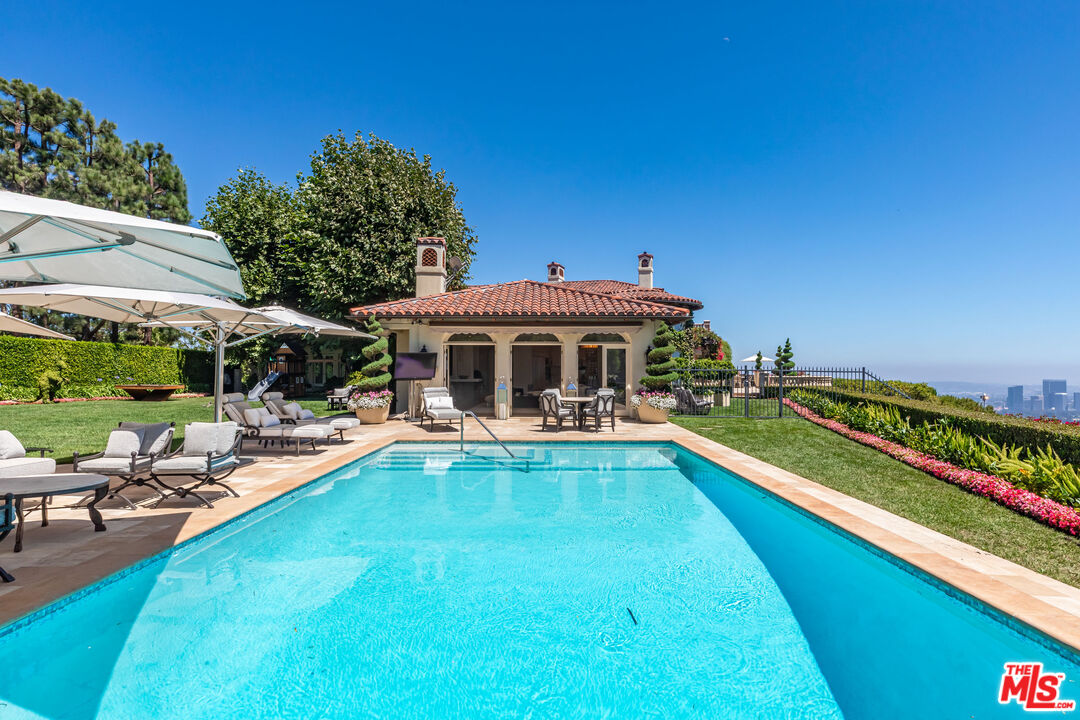 1309 Davies Dr