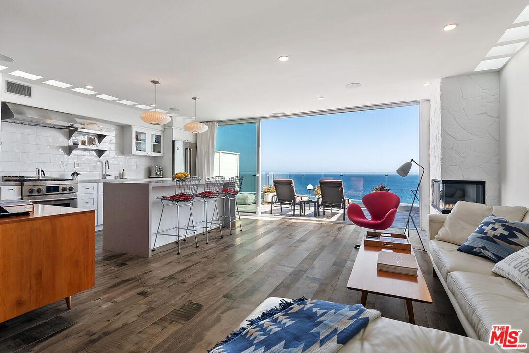27400 Pacific Coast Hwy Unit: 108