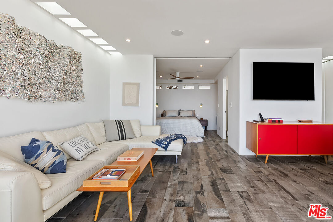27400 Pacific Coast Hwy Unit: 108