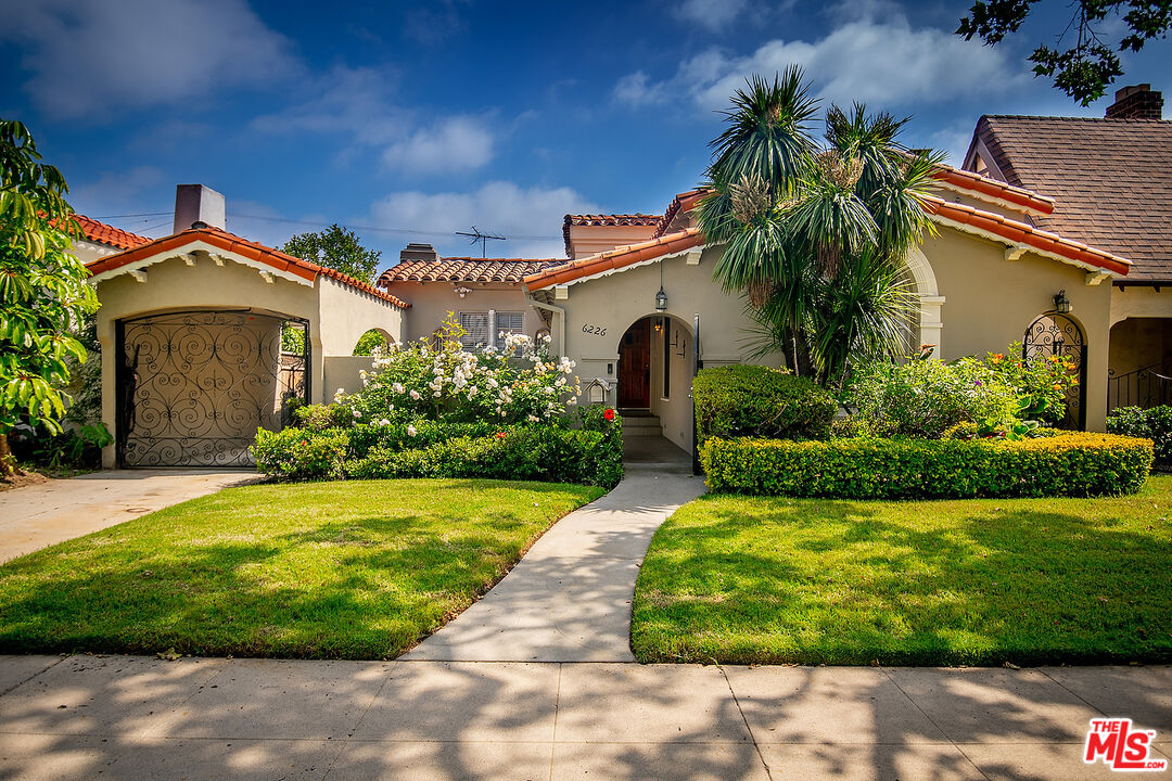 6226 DREXEL AVE