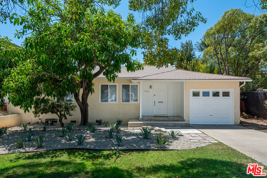 3265 Military Ave