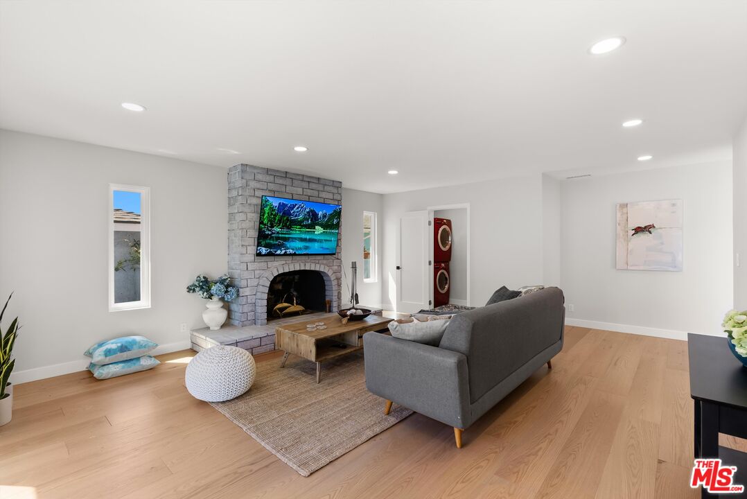 2804 Spreckels Ln