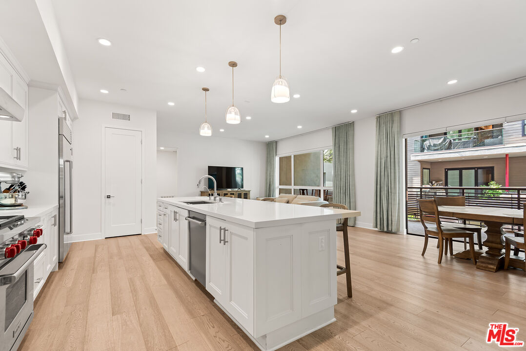 12763 Shell Pl Unit: 1