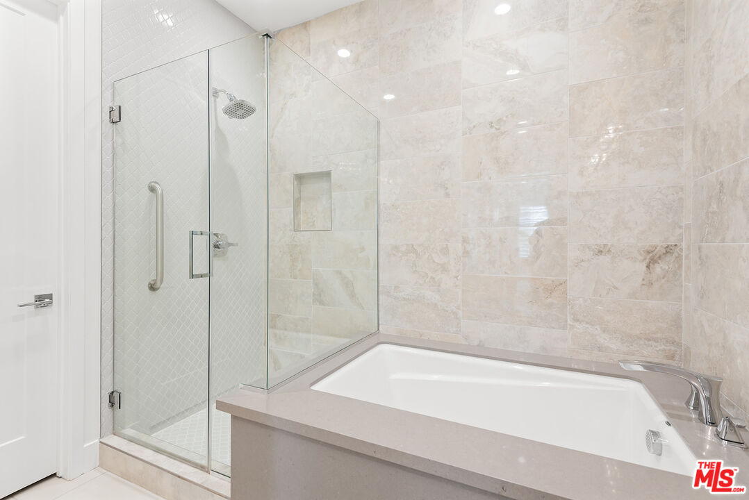 12763 Shell Pl Unit: 1