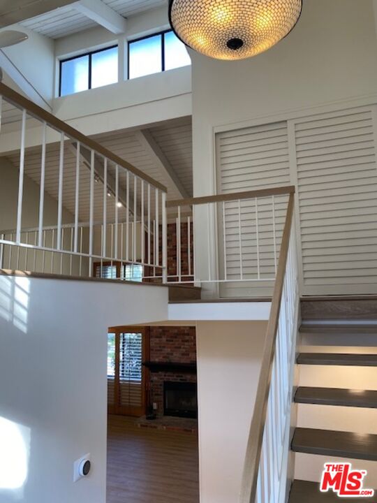 1937 S Beverly Glen Blvd Unit: 46