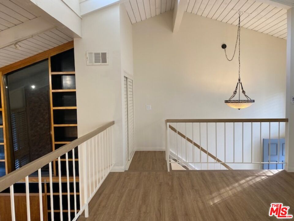 1937 S Beverly Glen Blvd Unit: 46