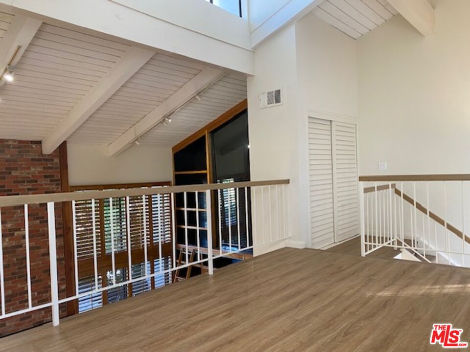 1937 S Beverly Glen Blvd Unit: 46