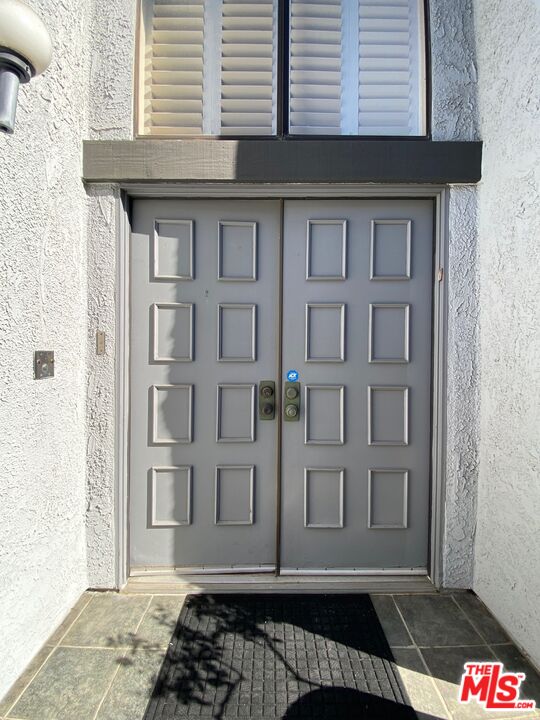 1937 S Beverly Glen Blvd Unit: 46