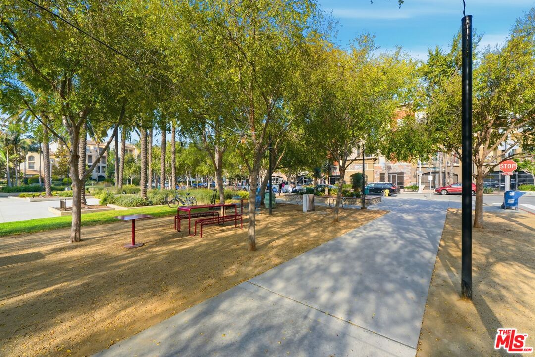 6020 Seabluff Dr Unit: 433