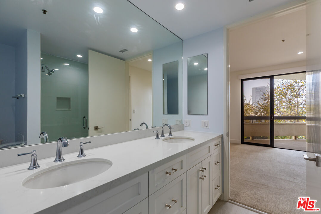 2102 Century Park Ln Unit: 311