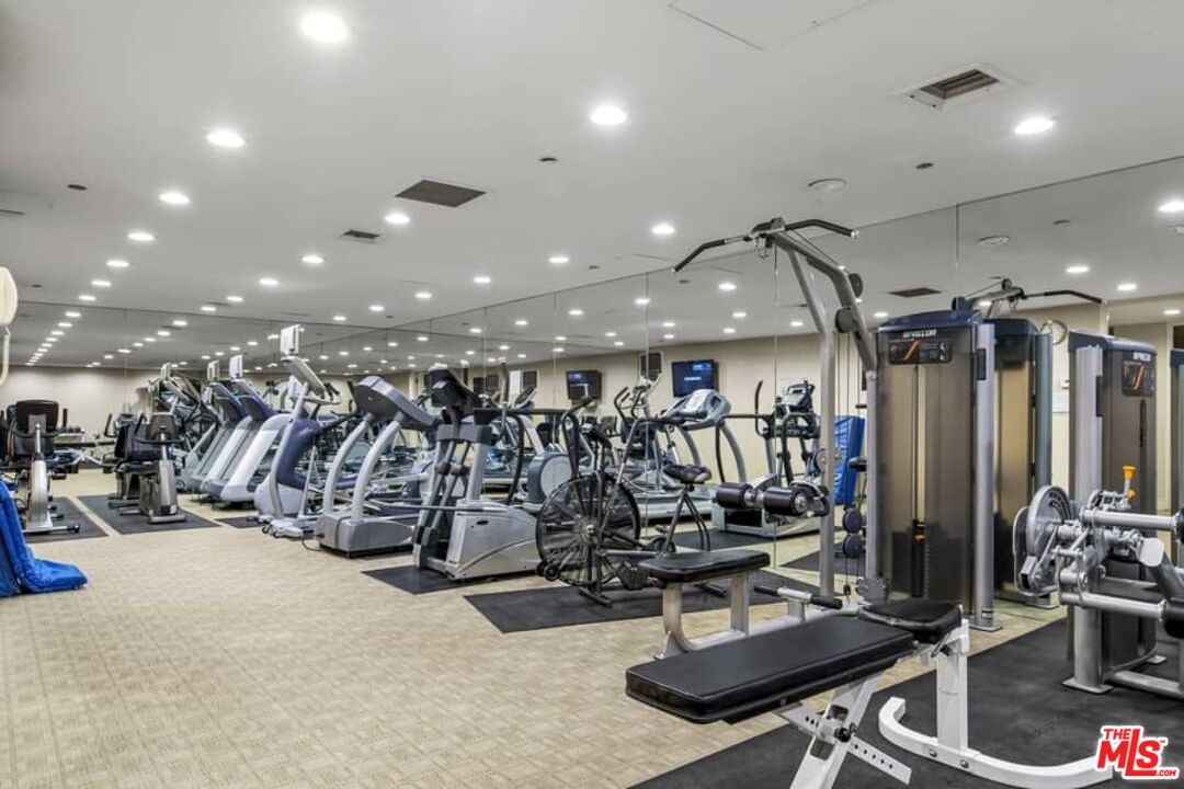 300 N Swall Dr Unit: 305