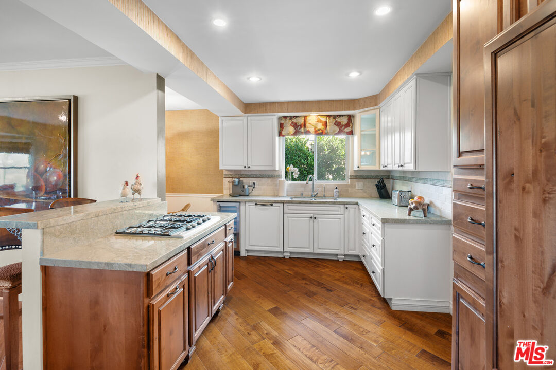 15570 Briarwood Dr