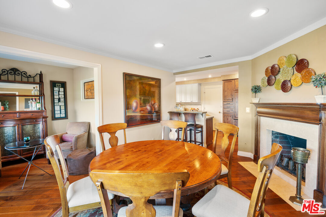 15570 Briarwood Dr
