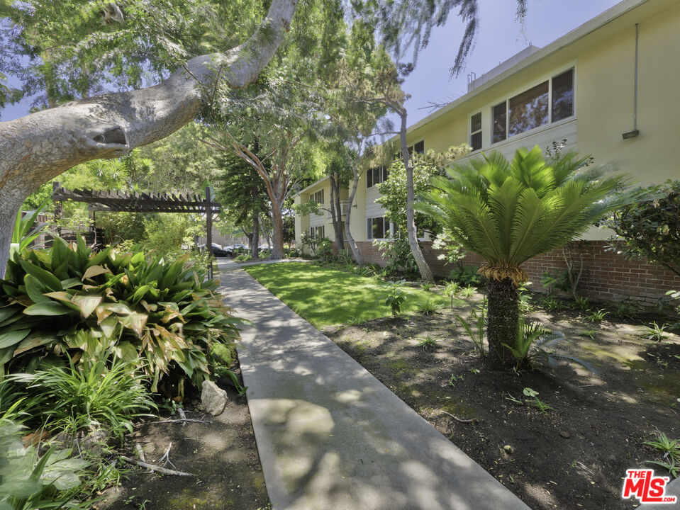 1219 N Crescent Heights Blvd Unit: C