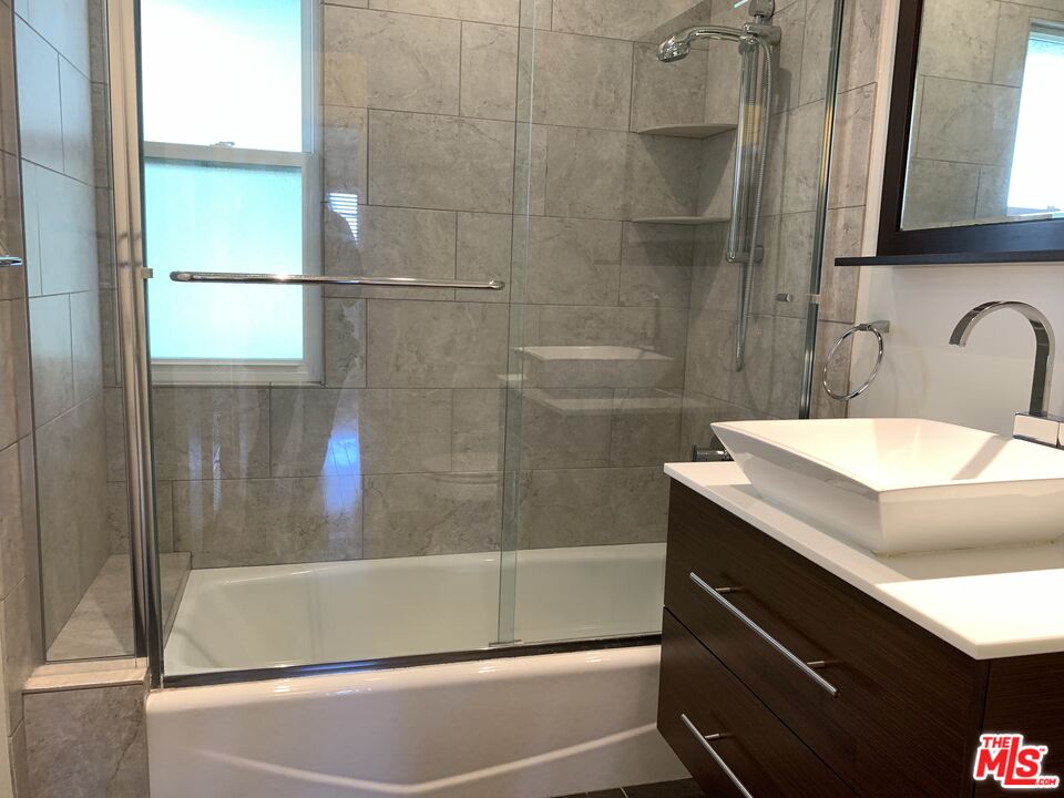 1219 N Crescent Heights Blvd Unit: C
