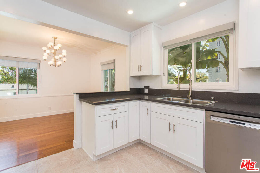 1204 N Crescent Heights Blvd Unit: 1