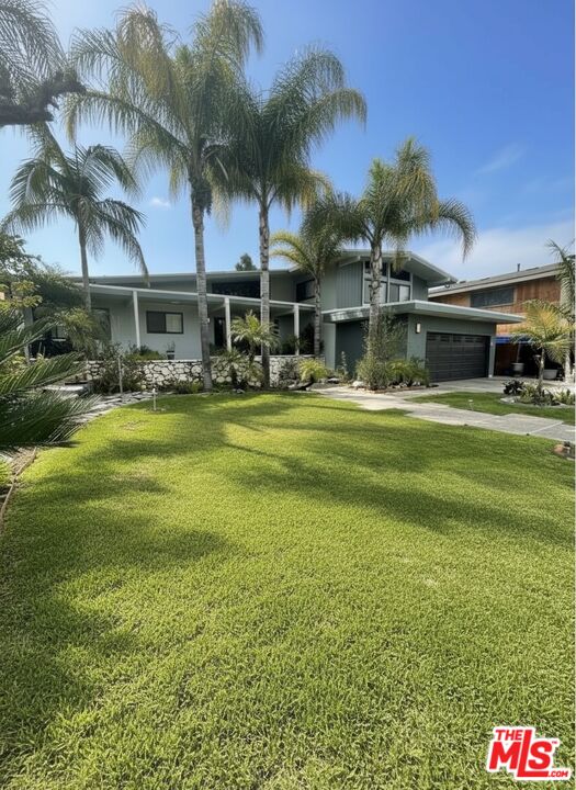 4368 Fairway Dr