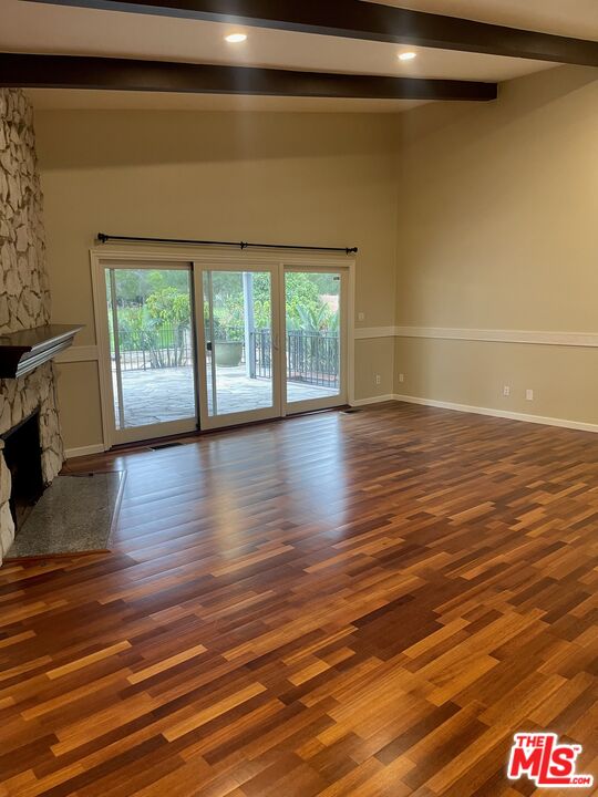 4368 Fairway Dr