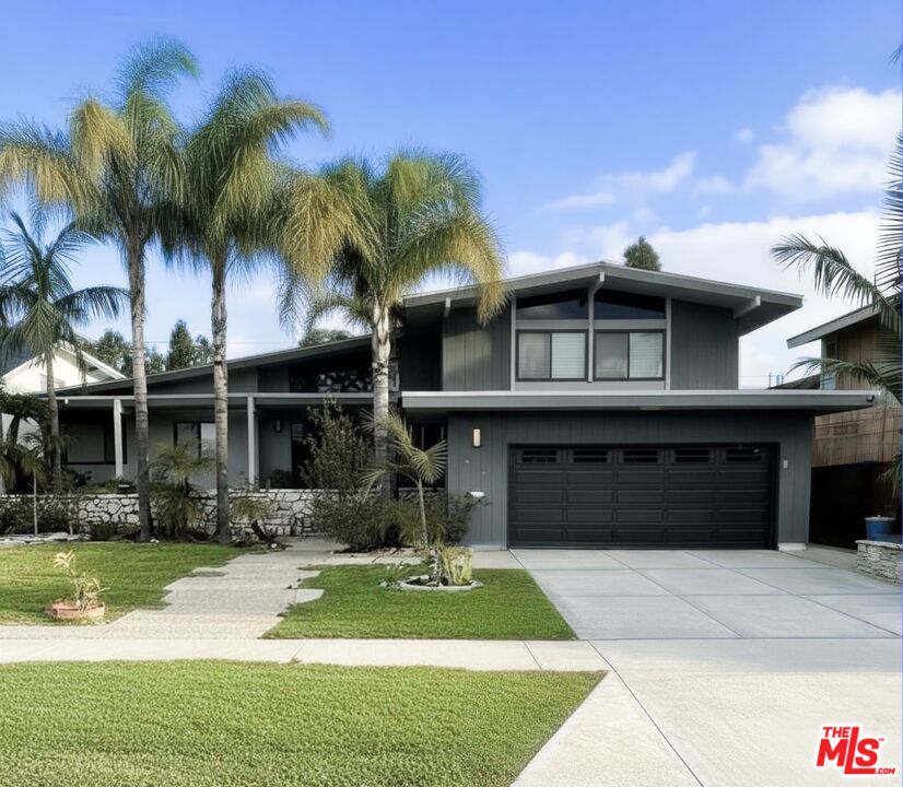 4368 Fairway Dr