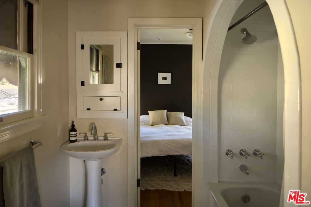 4070 Lafayette Pl Unit: C