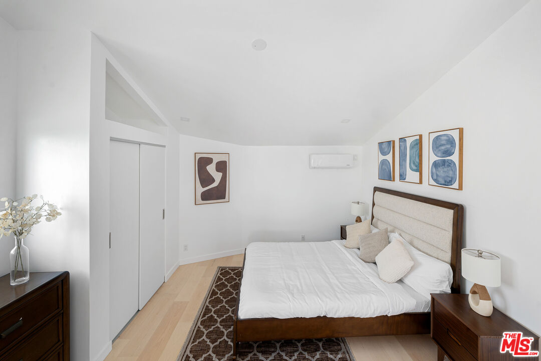 117 W Channel Rd Unit: 119