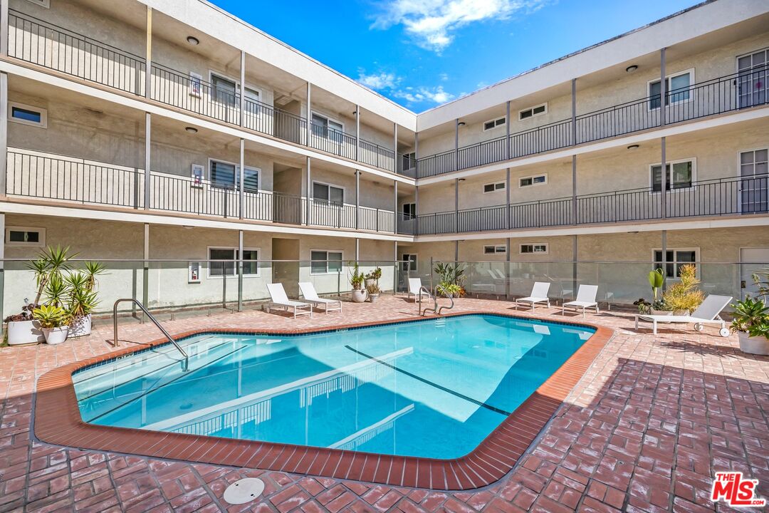 9005 Cynthia St Unit: 217
