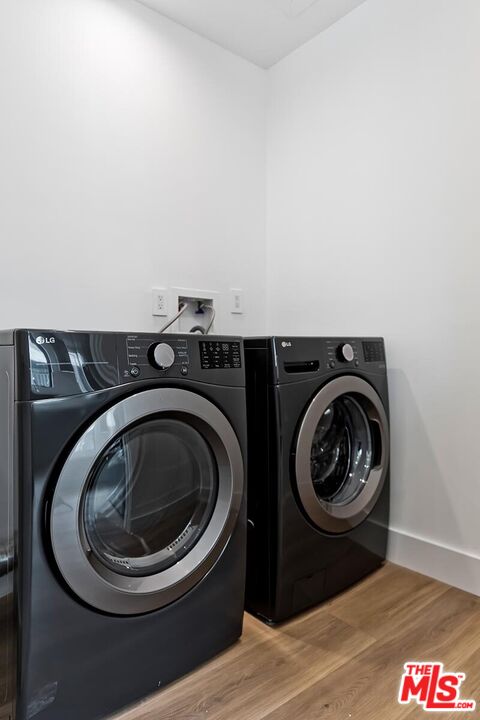 1436 Edgecliffe Dr Unit: 101