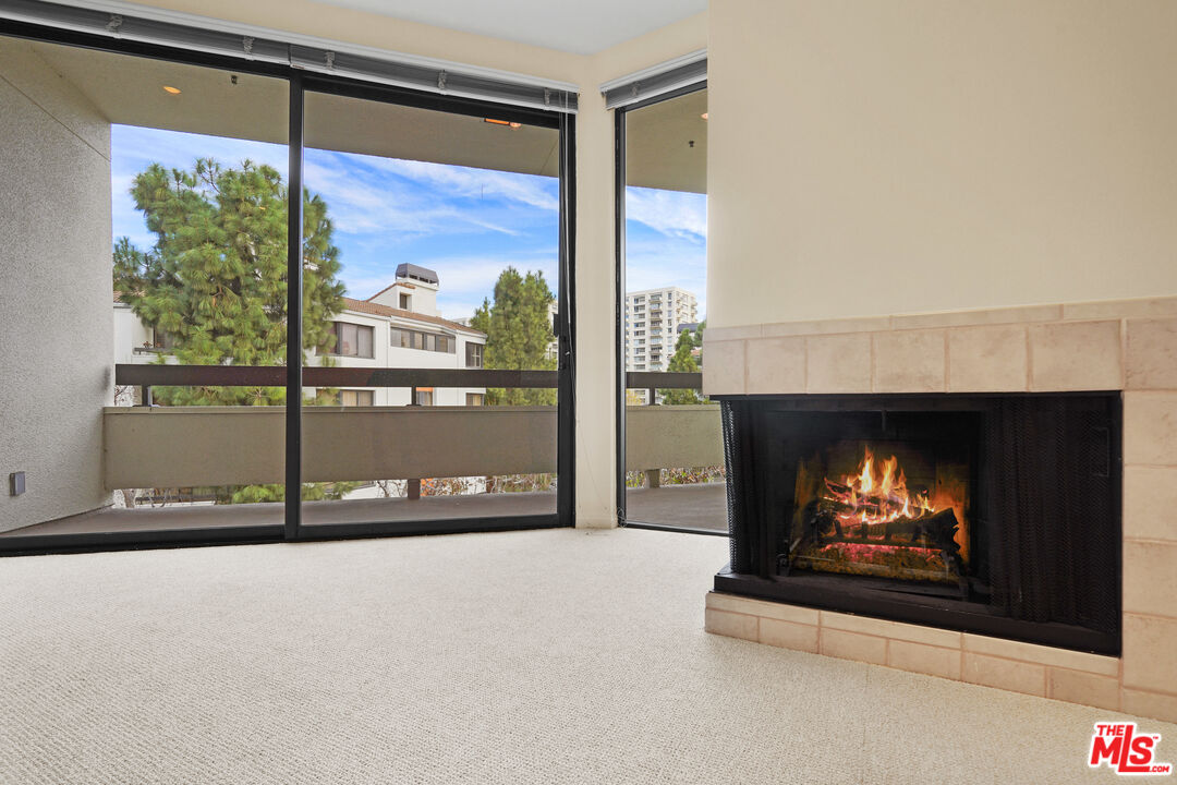 2102 CENTURY PARK LN Unit: 305