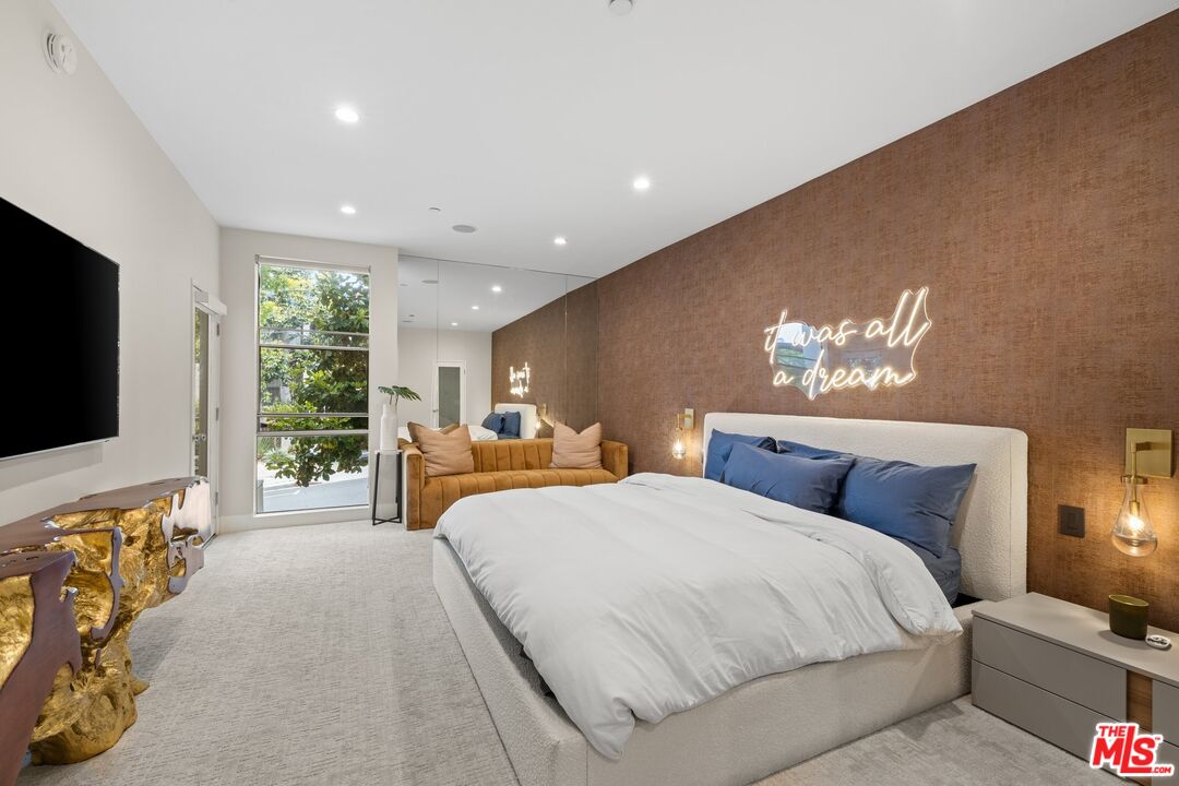 964 Hancock Ave Unit: 103