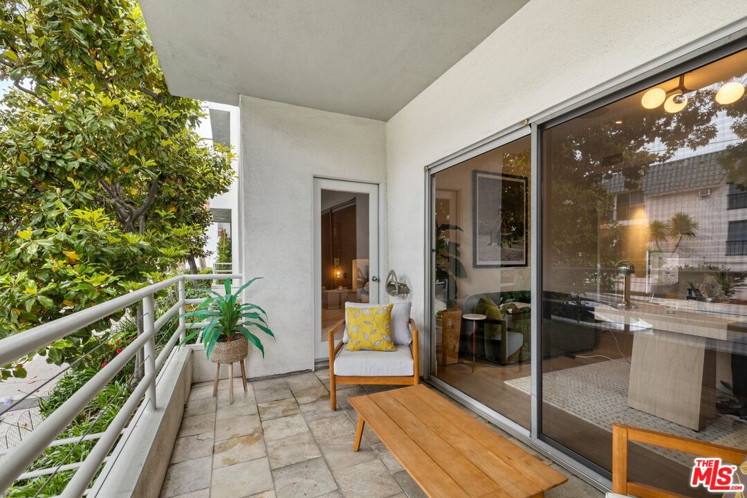 964 Hancock Ave Unit: 103