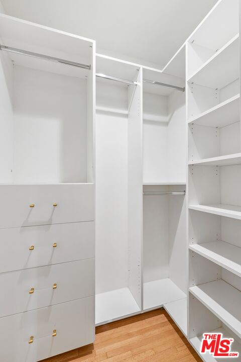 200 S Formosa Ave