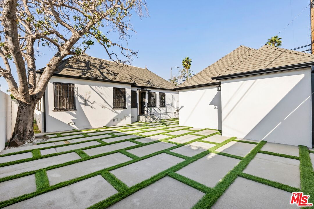 200 S Formosa Ave