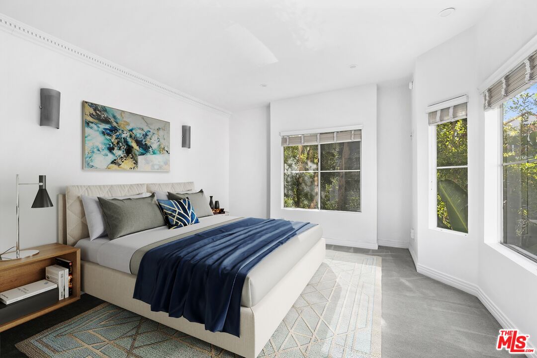 14347 Albers St Unit: 201