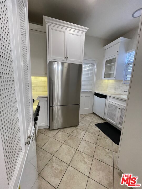 9836 Charleville Blvd