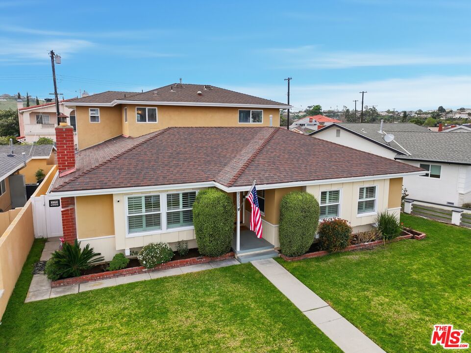 23333 Anza Ave