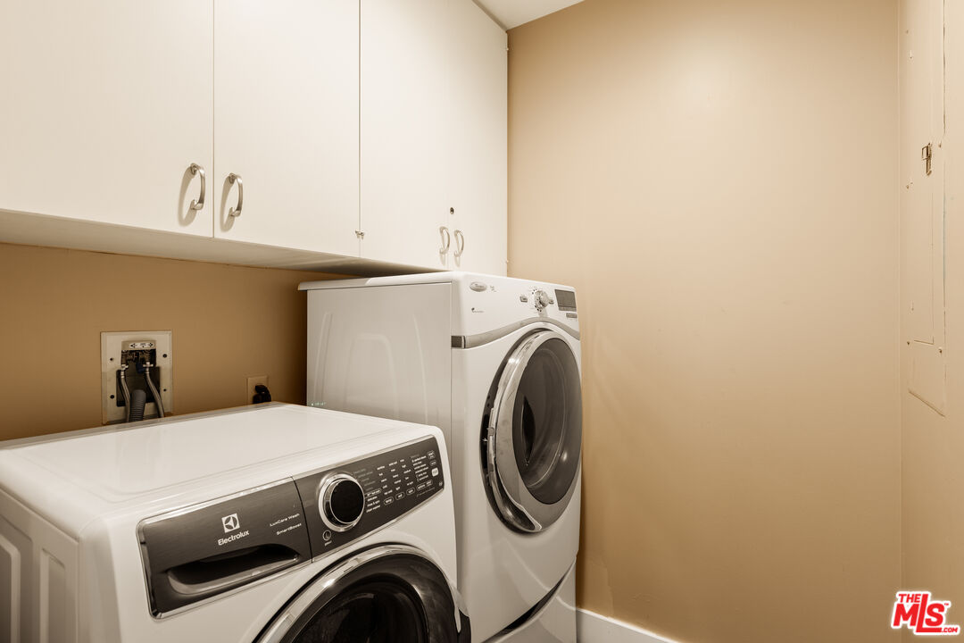 10350 Wilshire Blvd Unit: 901