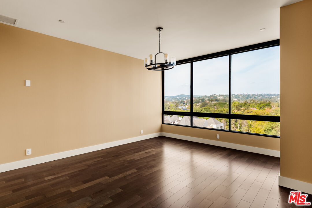 10350 Wilshire Blvd Unit: 901