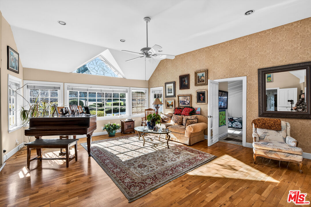 5119 Quakertown Ave