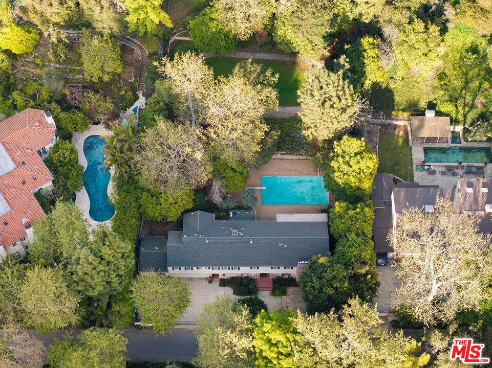 1150 Stone Canyon Rd