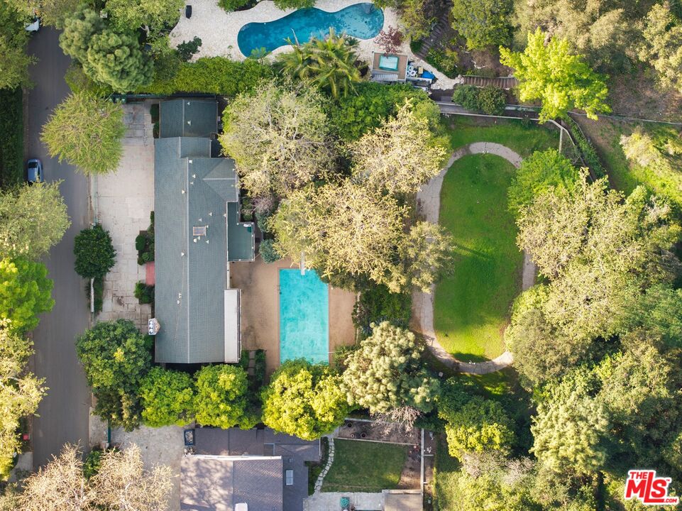 1150 Stone Canyon Rd