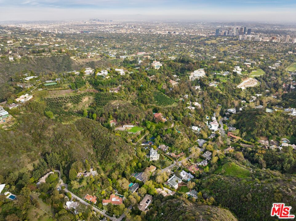 1150 Stone Canyon Rd