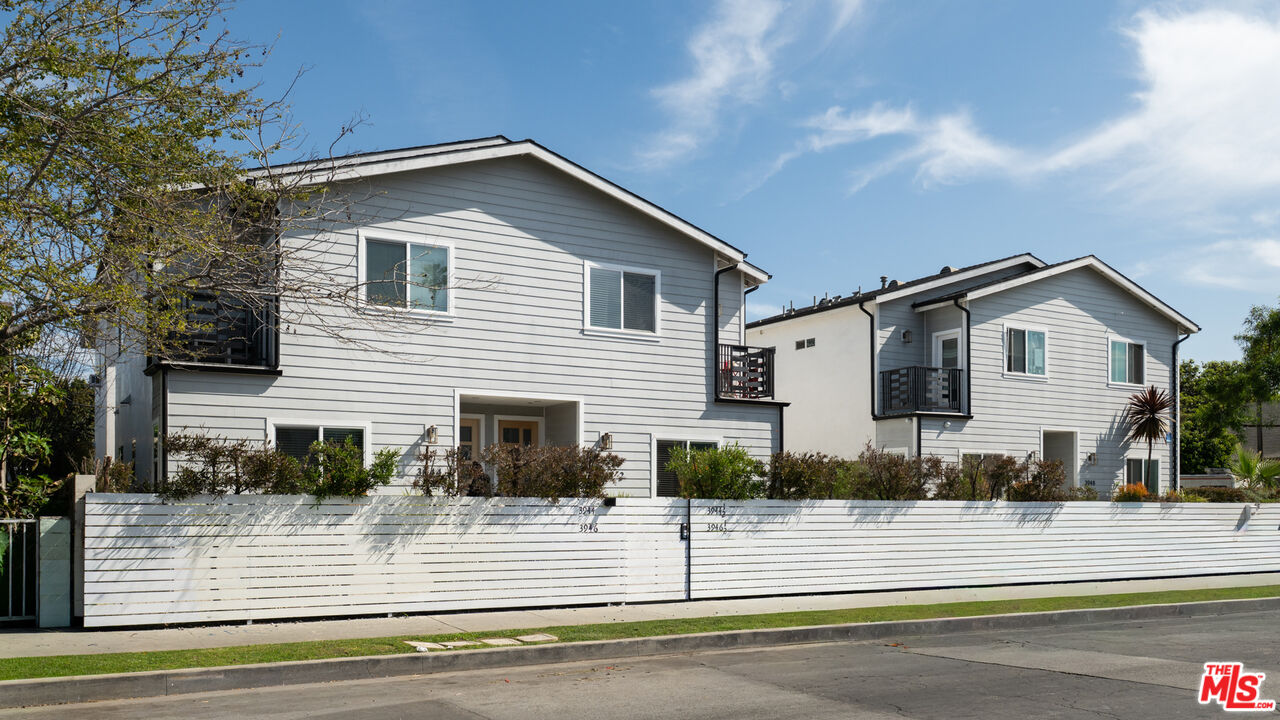 1135 Leighton Ave