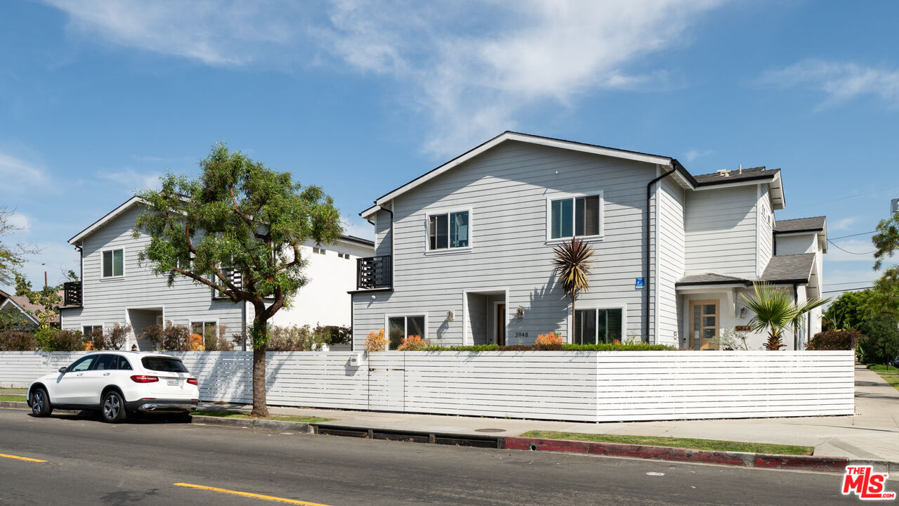 1135 Leighton Ave